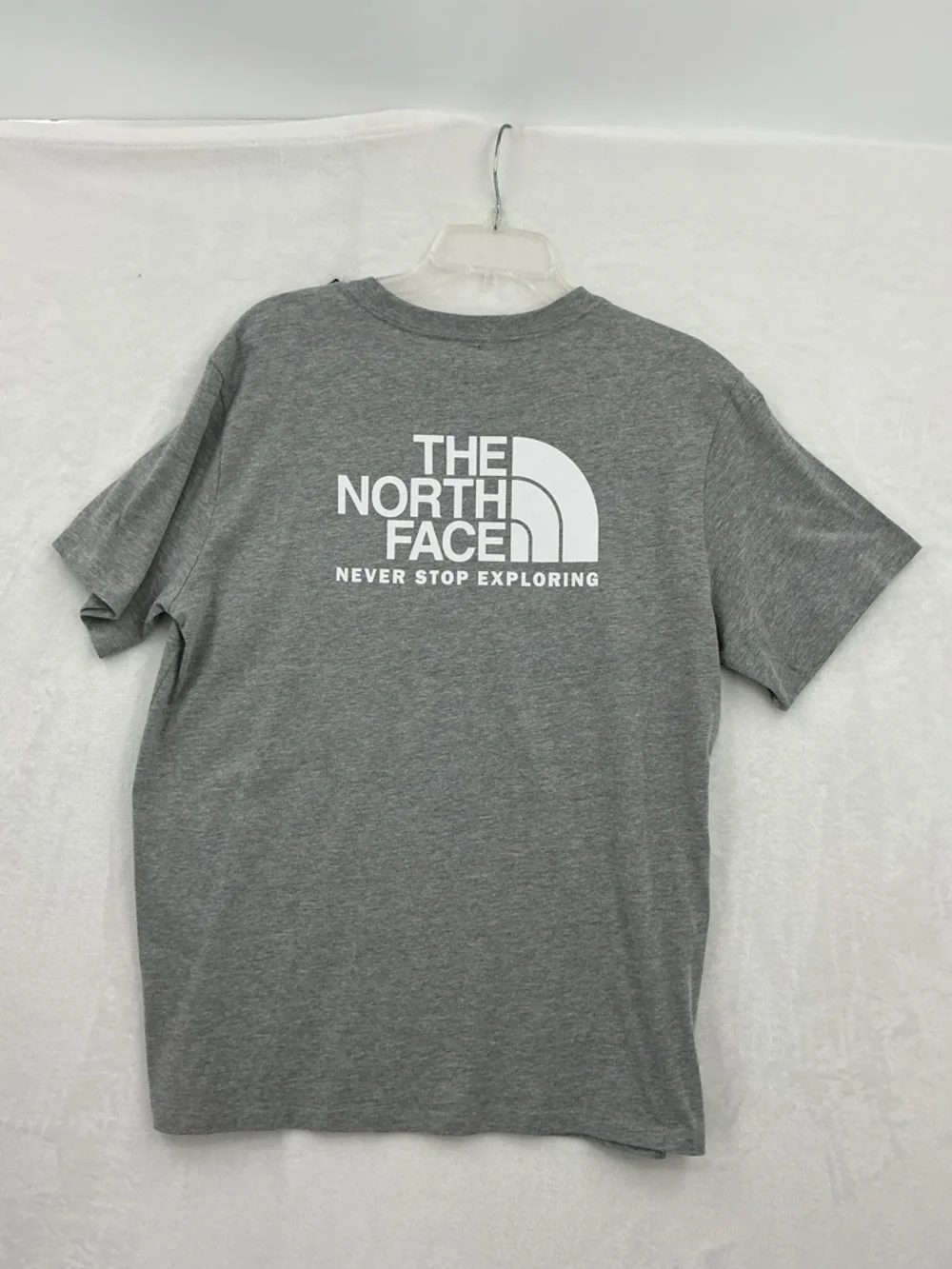 The North Face Men's Short-Sleeve Crew Tee in Gray with White Logo 819
